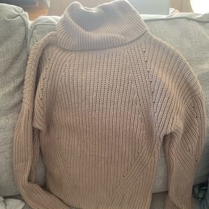 Oatmeal turtle neck